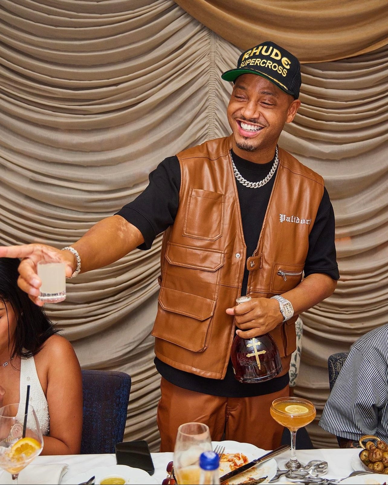 Leather Vest ( Brown )